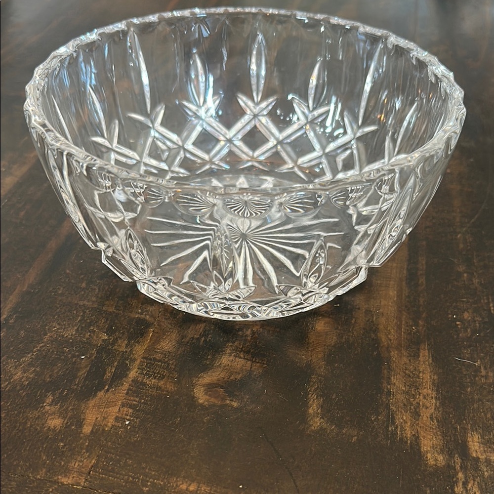 Intricate Cut Glass Decorative Bowl